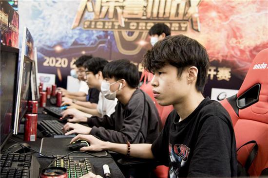 创造突破空 创造突破空